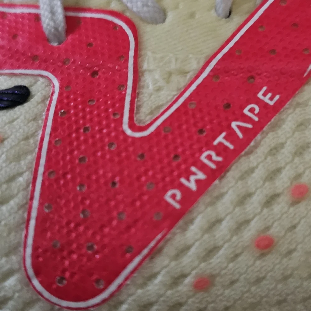 Wmns Future Ultimate FG AG Puma Cleats - Picture 8 of 11